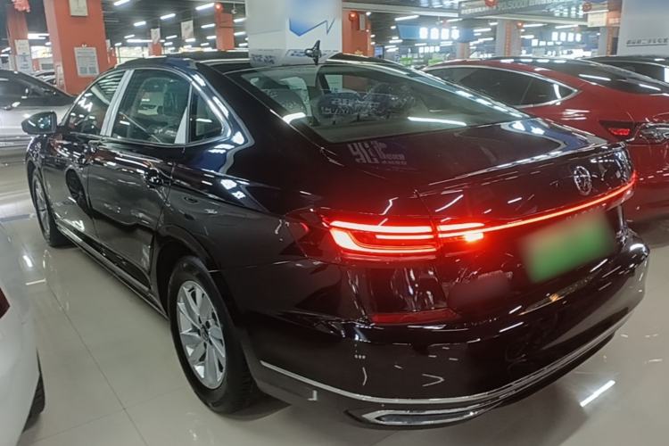 Used Volkswagen Passat New Energy 2025 430 PHEV Hybrid Business Edition Rear Left 45 Deg