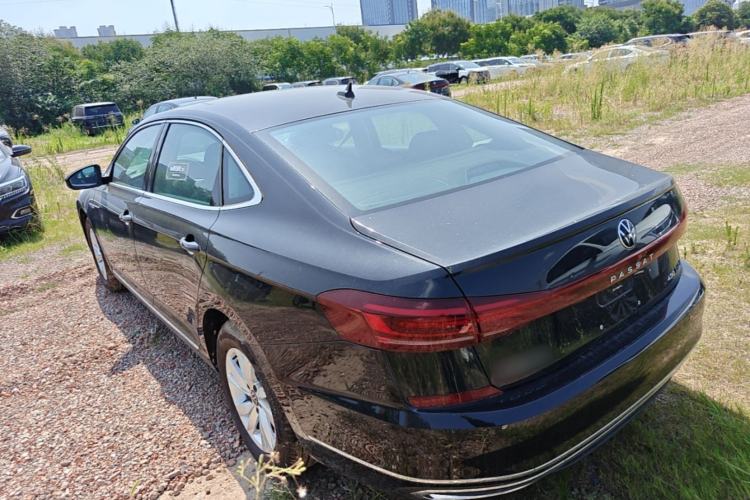 Used Volkswagen Passat New Energy 2025 430 PHEV Hybrid Business Edition Rear Left 45 Deg