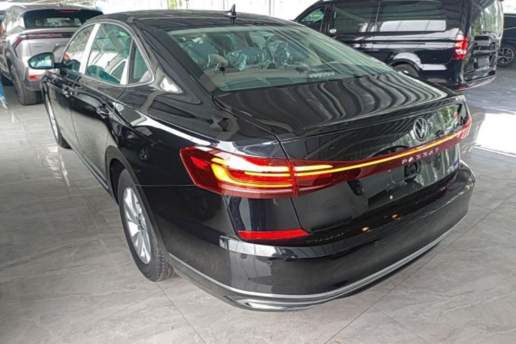 Used Volkswagen Passat New Energy 2025 430 PHEV Hybrid Business Edition Rear Left 45 Deg