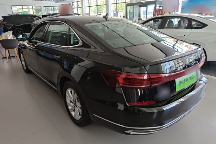 Used Volkswagen Passat New Energy 2025 430 PHEV Hybrid Business Edition Rear Left 45 Deg