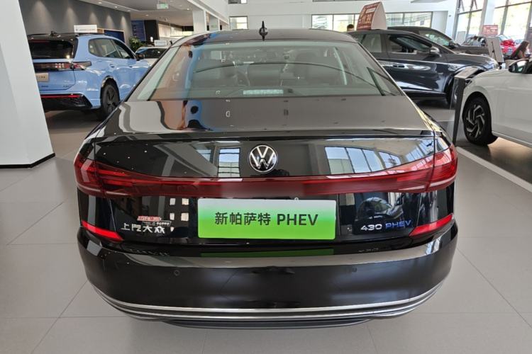 Used Volkswagen Passat New Energy 2025 430 PHEV Hybrid Business Edition Rear