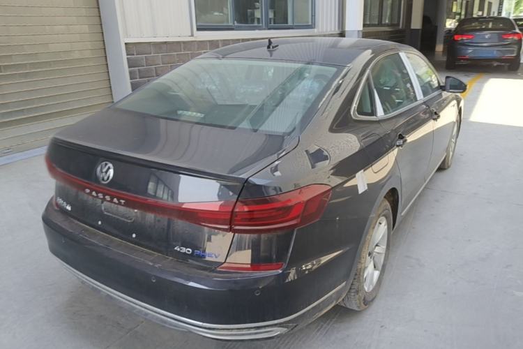Used Volkswagen Passat New Energy 2025 430 PHEV Hybrid Business Edition Rear Right 45 Deg