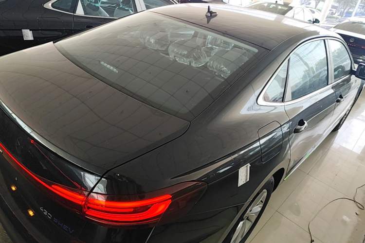 Used Volkswagen Passat New Energy 2025 430 PHEV Hybrid Business Edition Rear Right 45 Deg