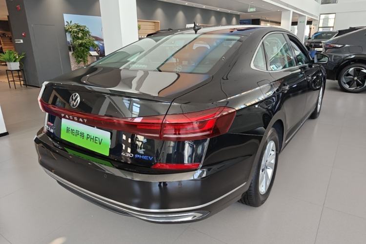 Used Volkswagen Passat New Energy 2025 430 PHEV Hybrid Business Edition Rear Right 45 Deg