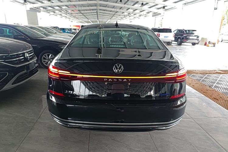Used Volkswagen Passat New Energy 2025 430 PHEV Hybrid Business Edition Rear
