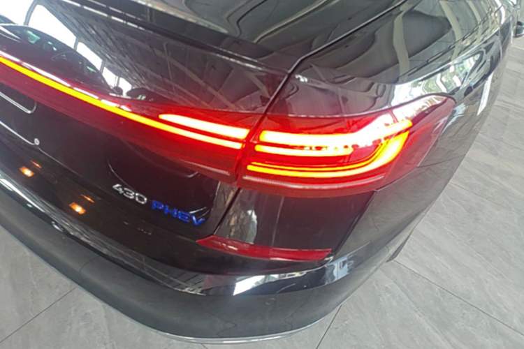 Used Volkswagen Passat New Energy 2025 430 PHEV Hybrid Business Edition Right Rear Taillight