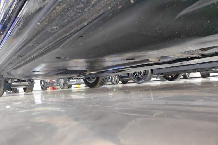 Used Volkswagen Passat New Energy 2025 430 PHEV Hybrid Business Edition Right Side Sill
