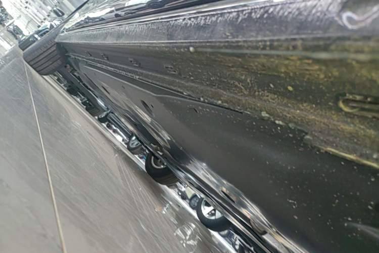 Used Volkswagen Passat New Energy 2025 430 PHEV Hybrid Business Edition Right Side Sill