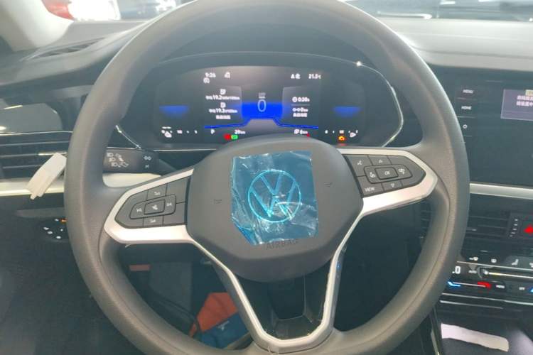 Used Volkswagen Passat New Energy 2025 430 PHEV Hybrid Business Edition Steering Wheel