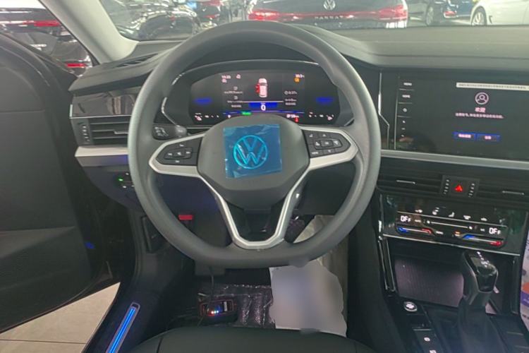 Used Volkswagen Passat New Energy 2025 430 PHEV Hybrid Business Edition Steering Wheel