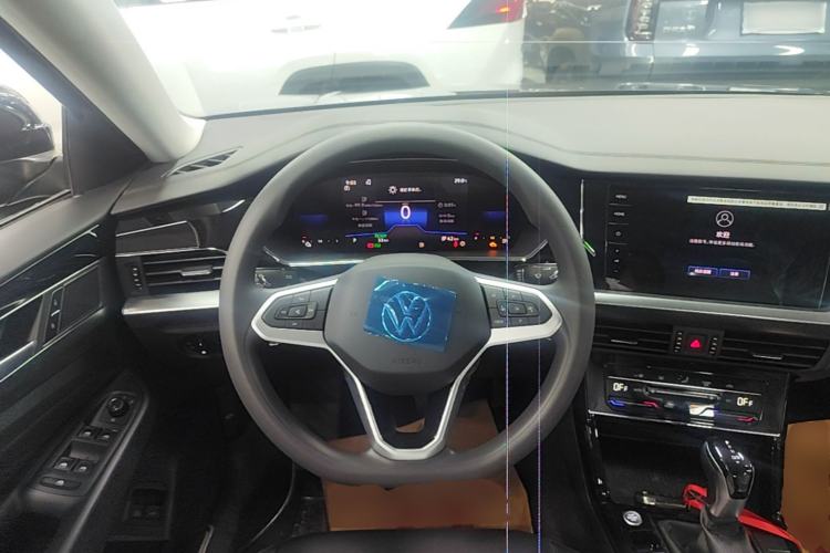 Used Volkswagen Passat New Energy 2025 430 PHEV Hybrid Business Edition Steering Wheel