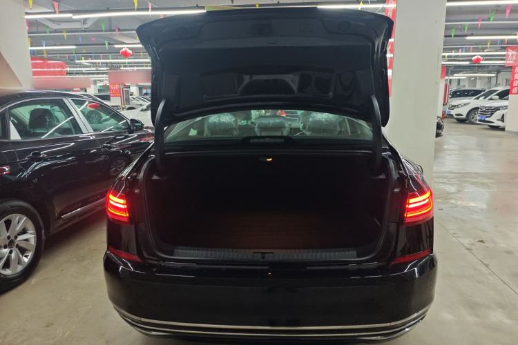 Used Volkswagen Passat New Energy 2025 430 PHEV Hybrid Business Edition Trunk