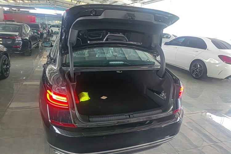 Used Volkswagen Passat New Energy 2025 430 PHEV Hybrid Business Edition Trunk