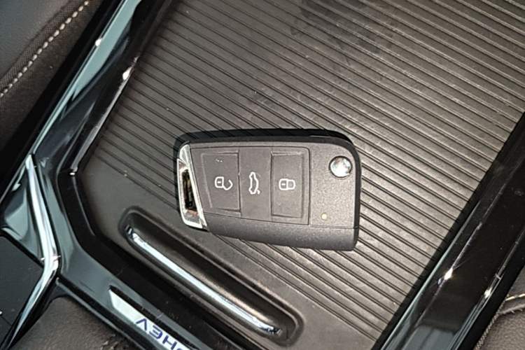 Used Volkswagen Passat New Energy 2025 430 PHEV Hybrid Business Edition Vehicle Key