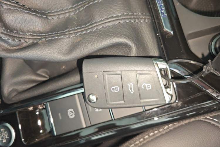 Used Volkswagen Passat New Energy 2025 430 PHEV Hybrid Business Edition Vehicle Key
