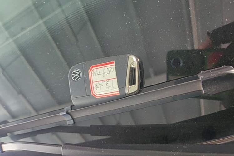 Used Volkswagen Passat New Energy 2025 430 PHEV Hybrid Business Edition Vehicle Key