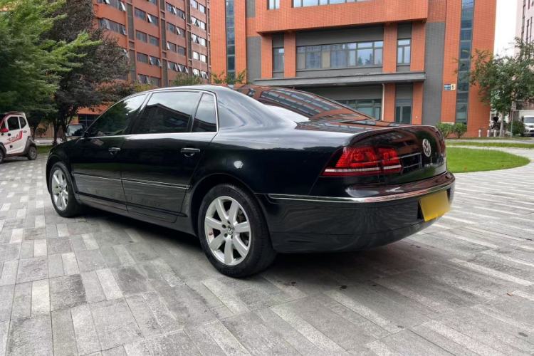 Used Volkswagen Phaeton 2014 3.0L Business Model Exterior 4