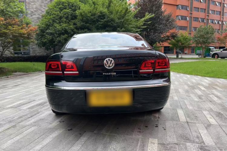 Used Volkswagen Phaeton 2014 3.0L Business Model Exterior 5