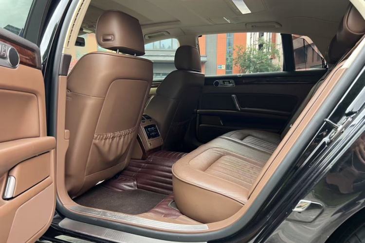 Used Volkswagen Phaeton 2014 3.0L Business Model Interior 3