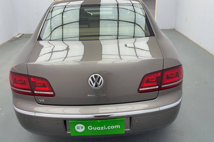 Used Volkswagen Phaeton 2012 3.0L Executive Version Exterior 4