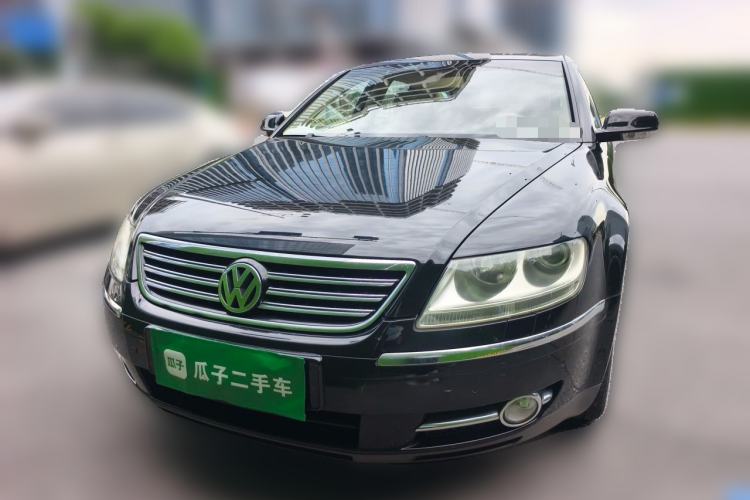Used Volkswagen Phaeton 2009 3.6L V6 5-Seater Extended Comfort Version Front