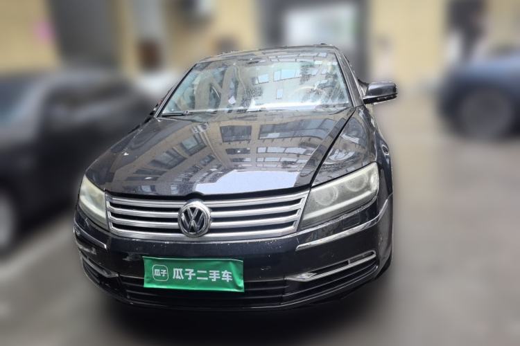 Used Volkswagen Phaeton 2011 3.6L V6 5-Seater Extended Comfort Version Front