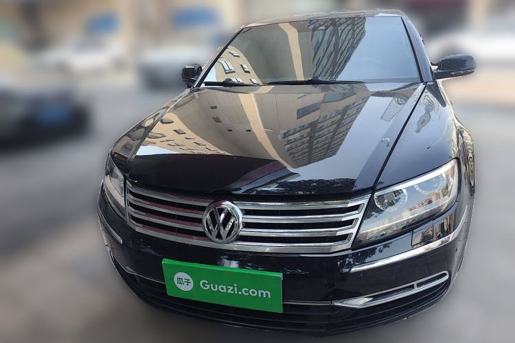 Used Volkswagen Phaeton 2011 3.6L V6 4-Seater Extended-Length Individual Edition Front