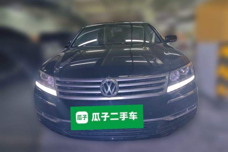 Used Volkswagen Phaeton 2011 3.6L V6 5-Seater Extended Business Edition Front