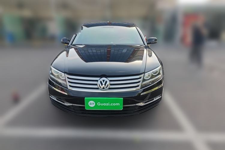 Used Volkswagen Phaeton 2011 3.6L V6 5-Seater Extended Comfort Version Front