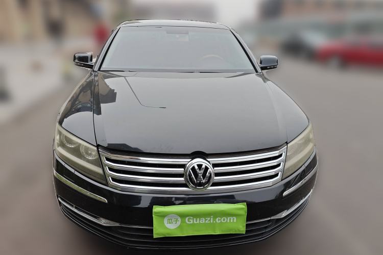 Used Volkswagen Phaeton 2011 3.6L V6 5-Seater Extended Comfort Version Front