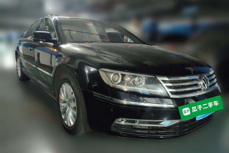 Used Volkswagen Phaeton 2011 3.6L V6 5-Seater Extended Business Edition Front Right 45 Deg