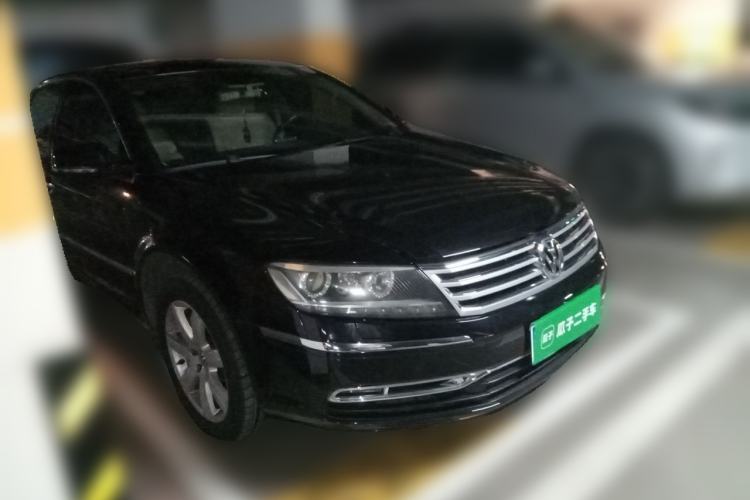 Used Volkswagen Phaeton 2011 3.6L V6 5-Seater Extended Business Edition Front Right 45 Deg