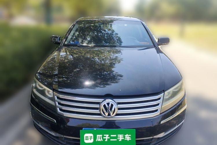 Used Volkswagen Phaeton 2011 3.6L V6 5-Seater Extended Comfort Version Front