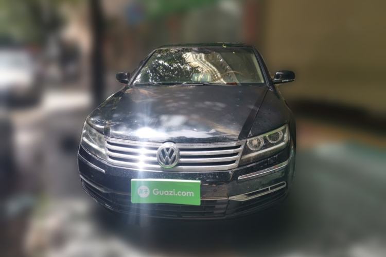 Used Volkswagen Phaeton 2011 3.6L V6 5-Seater Extended Comfort Version Front