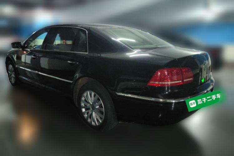 Used Volkswagen Phaeton 2011 3.6L V6 5-Seater Extended Business Edition Rear Left 45 Deg