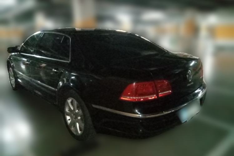 Used Volkswagen Phaeton 2011 3.6L V6 5-Seater Extended Business Edition Rear Left 45 Deg