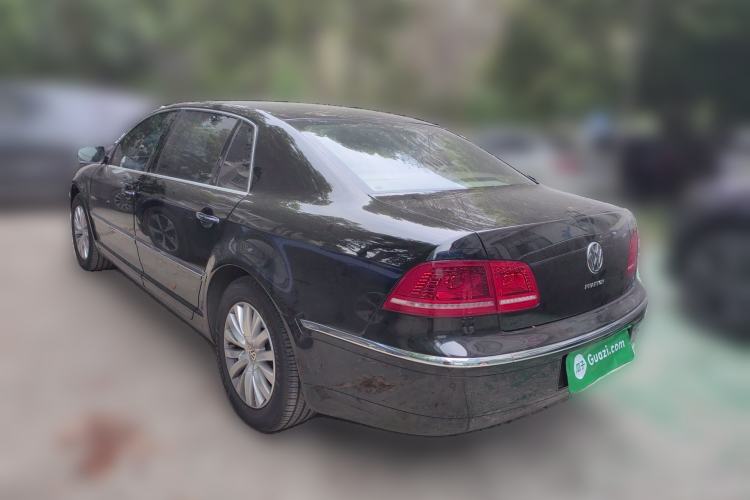 Used Volkswagen Phaeton 2011 3.6L V6 5-Seater Extended Business Edition Rear Left 45 Deg