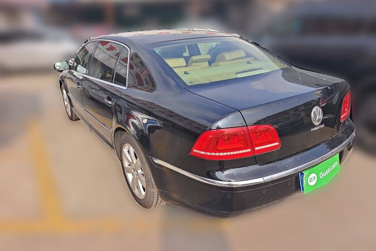Used Volkswagen Phaeton 2011 3.6L V6 5-Seater Extended Business Edition Rear Left 45 Deg