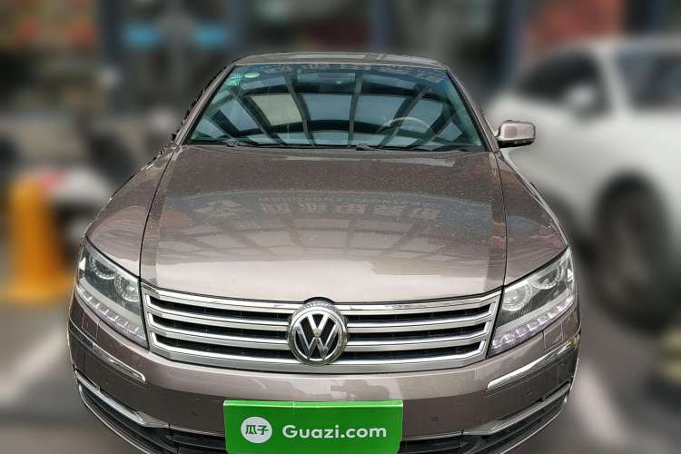 Used Volkswagen Phaeton 2011 3.6L V6 5-Seater Extended Business Edition Front