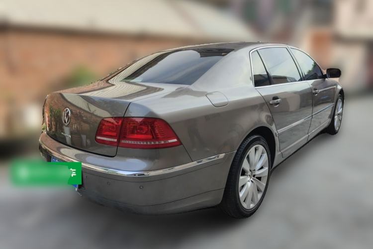 Used Volkswagen Phaeton 2011 3.6L V6 5-Seater Extended Business Edition Rear Right 45 Deg