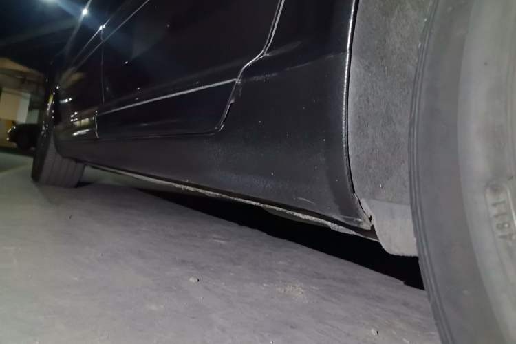 Used Volkswagen Phaeton 2011 3.6L V6 5-Seater Extended Business Edition Chassis Rear Left