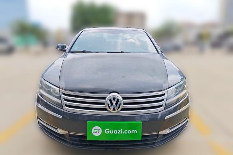 Used Volkswagen Phaeton 2011 3.6L V6 5-Seater Extended Comfort Version Front