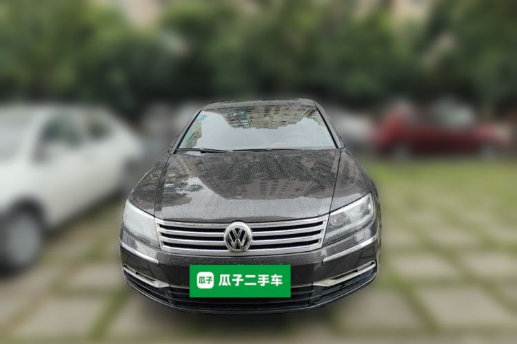 Used Volkswagen Phaeton 2011 3.6L V6 5-Seater Extended Business Edition Front