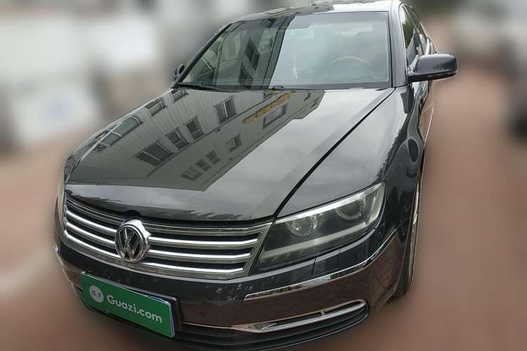Used Volkswagen Phaeton 2011 3.6L V6 4-Seater Extended-Length Individual Edition Front