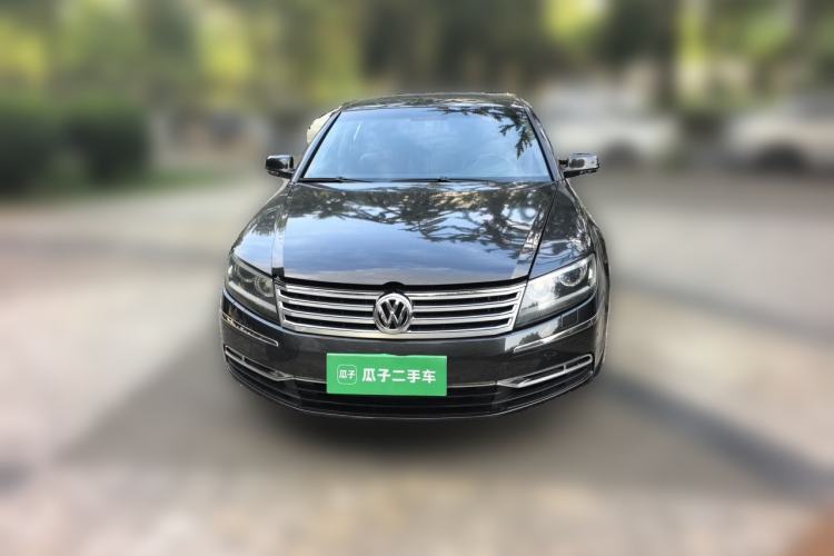 Used Volkswagen Phaeton 2011 3.6L V6 4-Seater Extended-Length Individual Edition Front