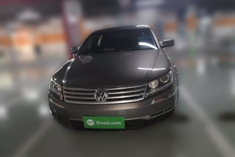Used Volkswagen Phaeton 2011 3.6L V6 4-Seater Extended-Length Individual Edition Front