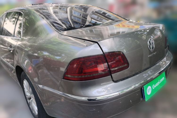 Used Volkswagen Phaeton 2011 3.6L V6 5-Seater Extended Business Edition Rear Left 45 Deg