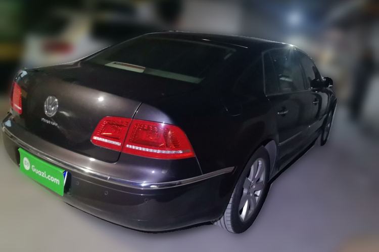 Used Volkswagen Phaeton 2011 3.6L V6 5-Seater Extended Business Edition Rear Right 45 Deg