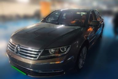 Used Volkswagen Phaeton 2011 4.2L V8 4-seat Extended-Range Individual Edition