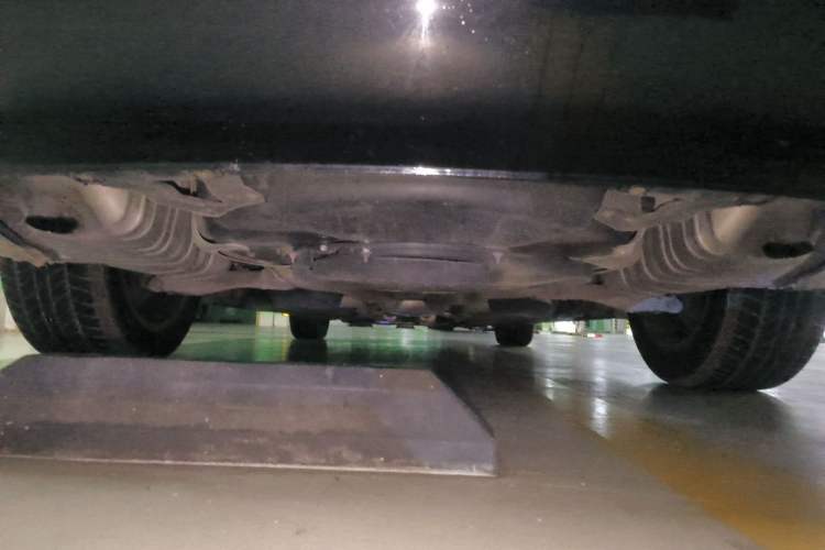 Used Volkswagen Phaeton 2012 3.0L Business Edition Chassis Rear